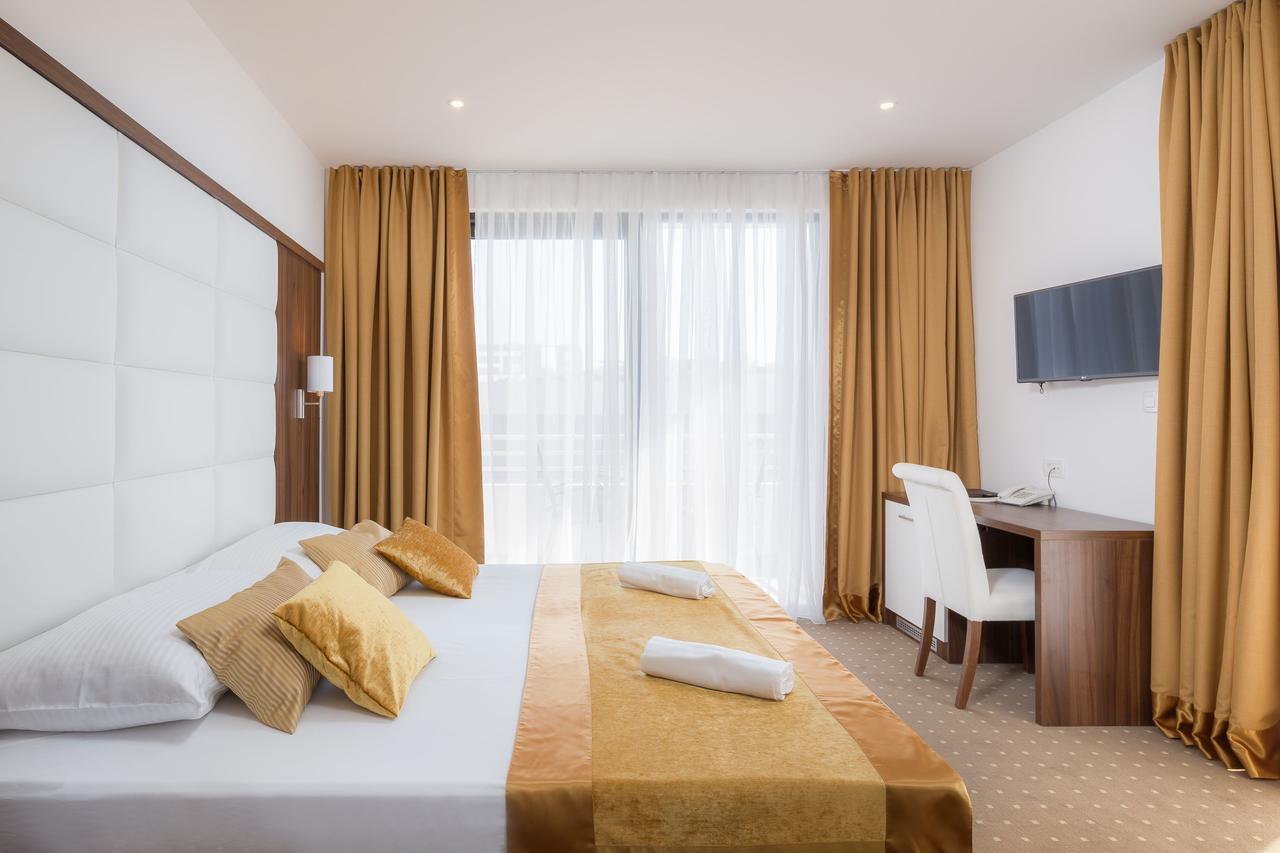 Hotel Perla Rogoznica  Εξωτερικό φωτογραφία